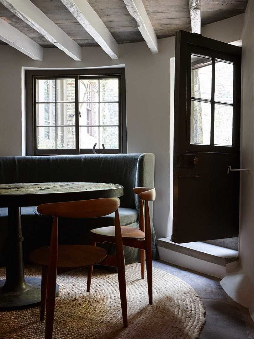 Hostem's New Road Residence in Whitechapel