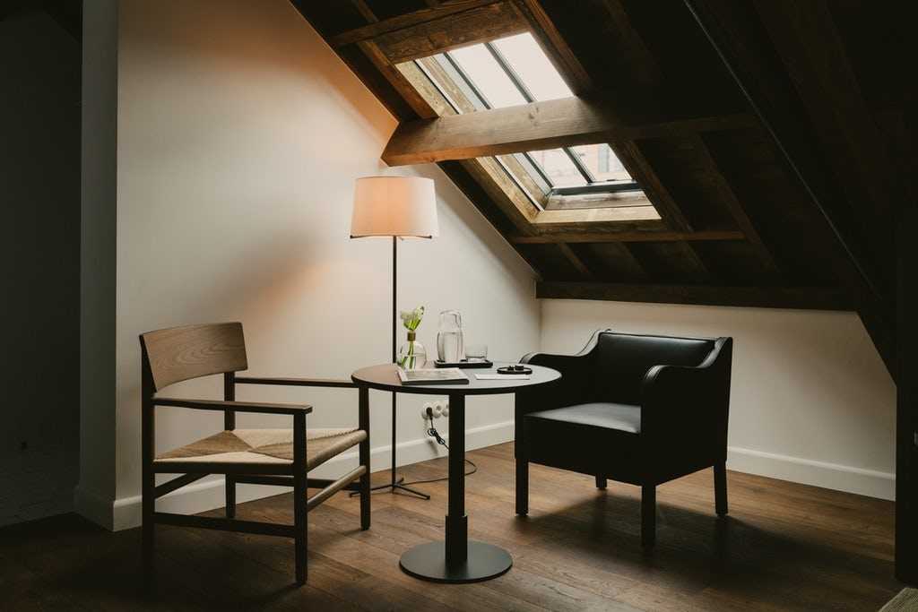 Hotel August in Antwerp by Vincent Van Duysen