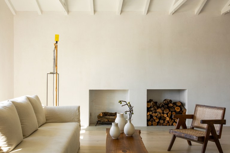 A California Bungalow Where The Simplicity Prevails