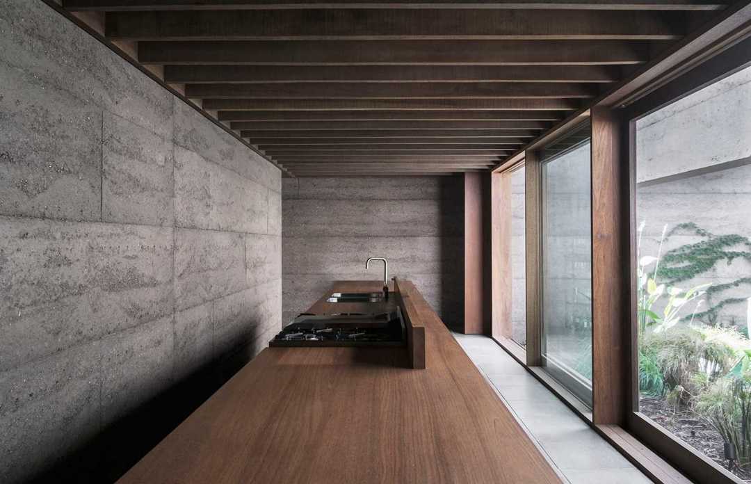 Cloister House in Perth, Australia by MORQ Architecture