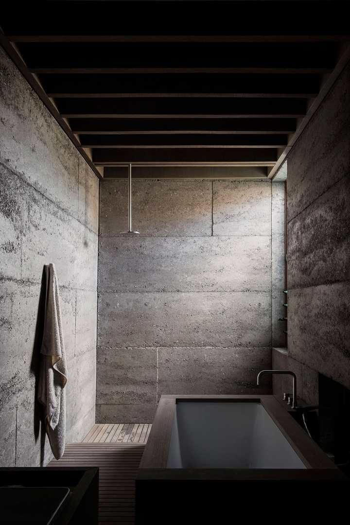 Cloister House in Perth, Australia by MORQ Architecture