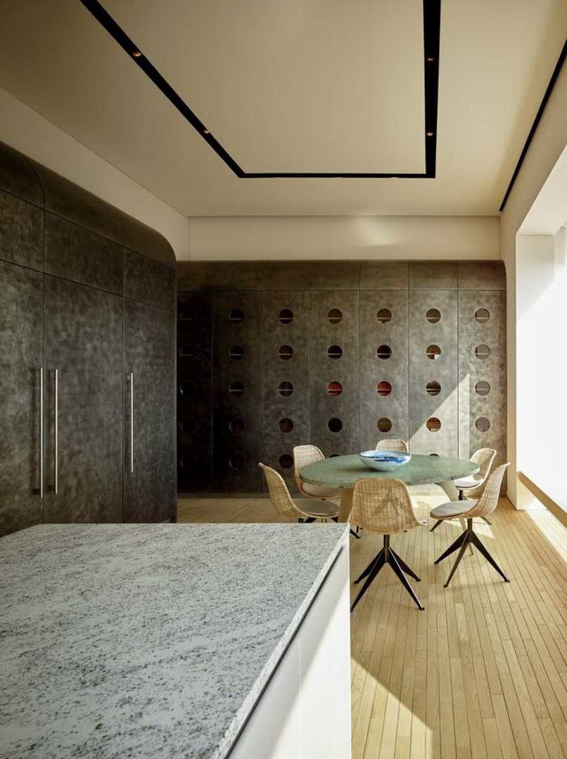 Manhattan Apartment with Japanese Tradition by Hiroshi Sugimoto