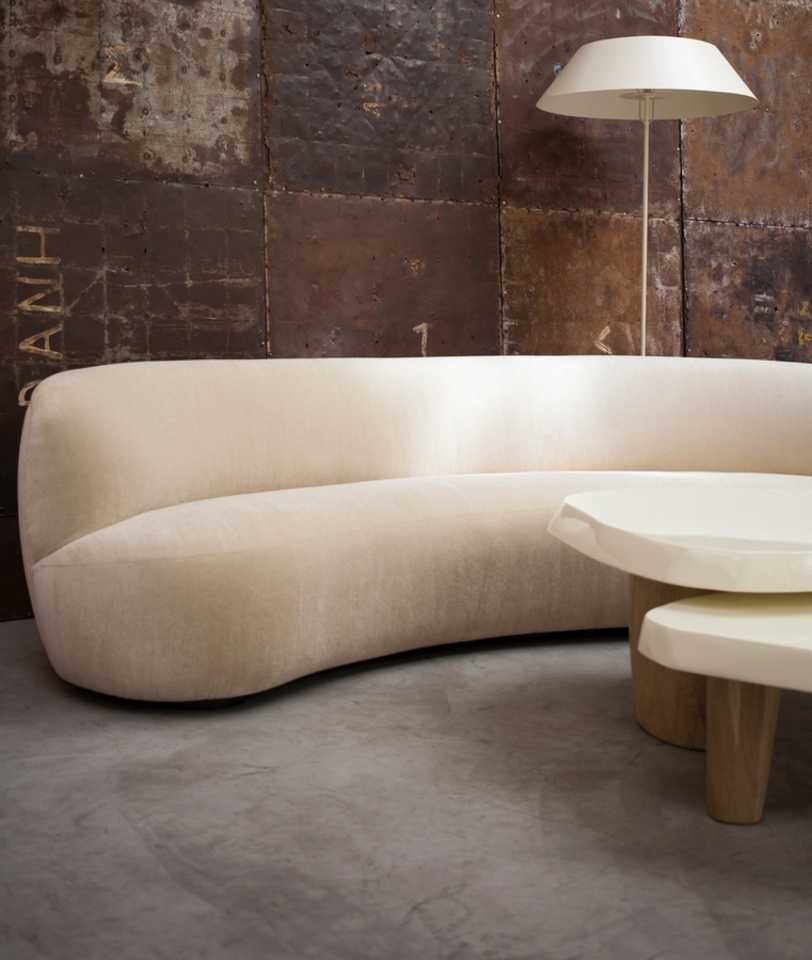 PIERRE AUGUSTIN ROSE 280 SOFA