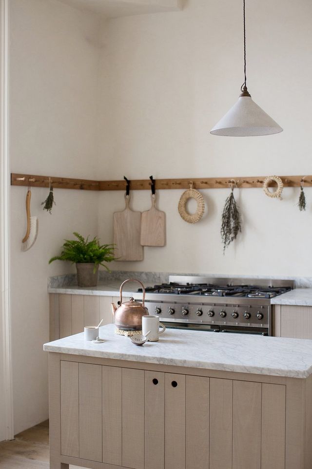The cozy house of Nina Plummer