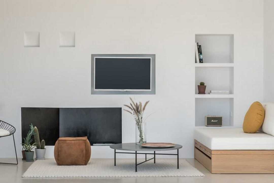 Holiday house on the Mountain by Kapsimalis Architects