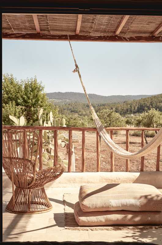 Private House in Ibiza by Annabell Kutucu