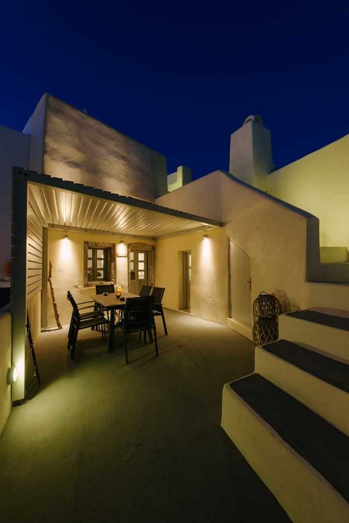 Pyrgos Kastelli Villas in Pyrgos Santorini, Greece