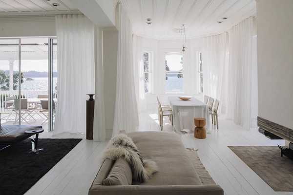 Harbour Edje House by Fearon Hay Architects