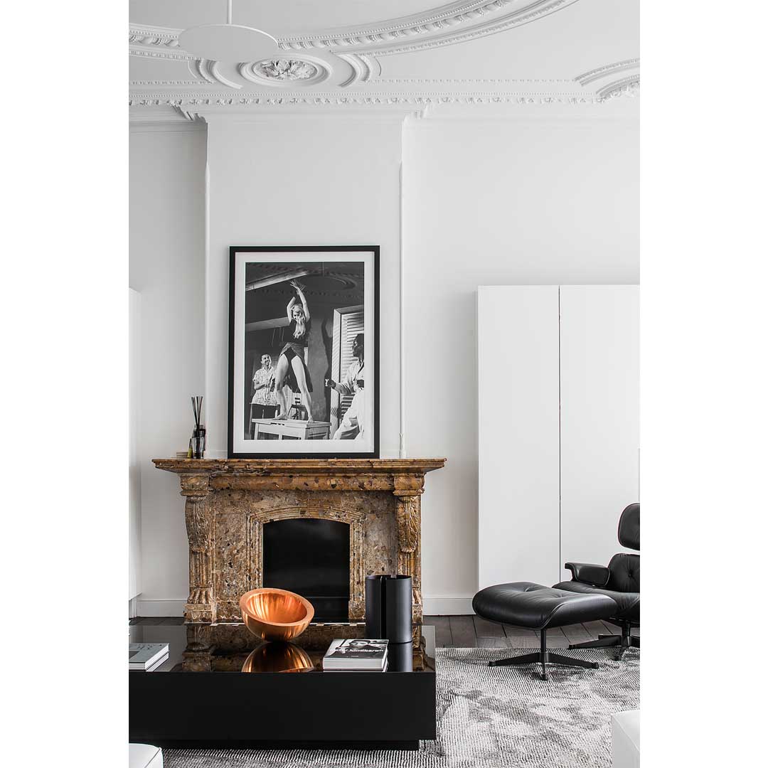 Monochrome House by Studio Niels