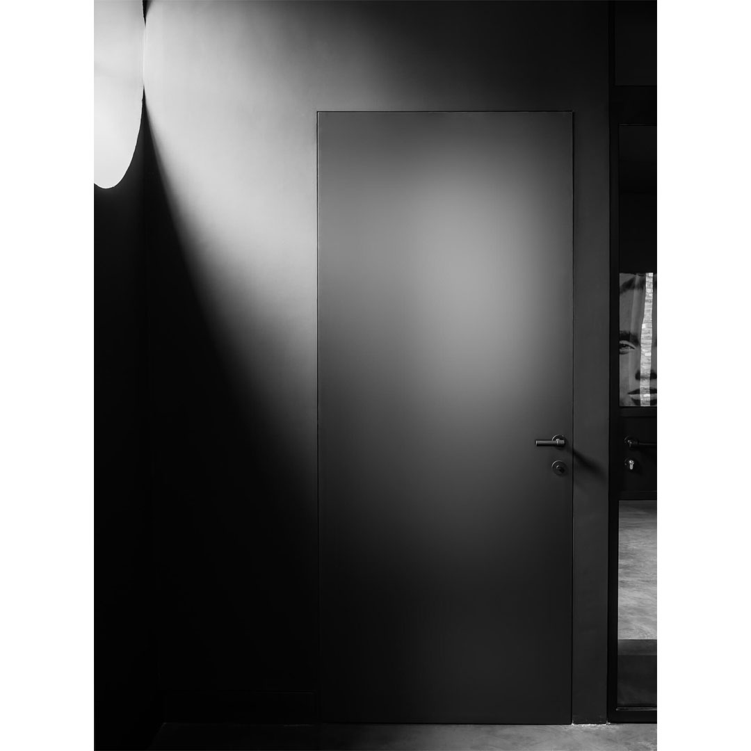 Monochrome House by Studio Niels