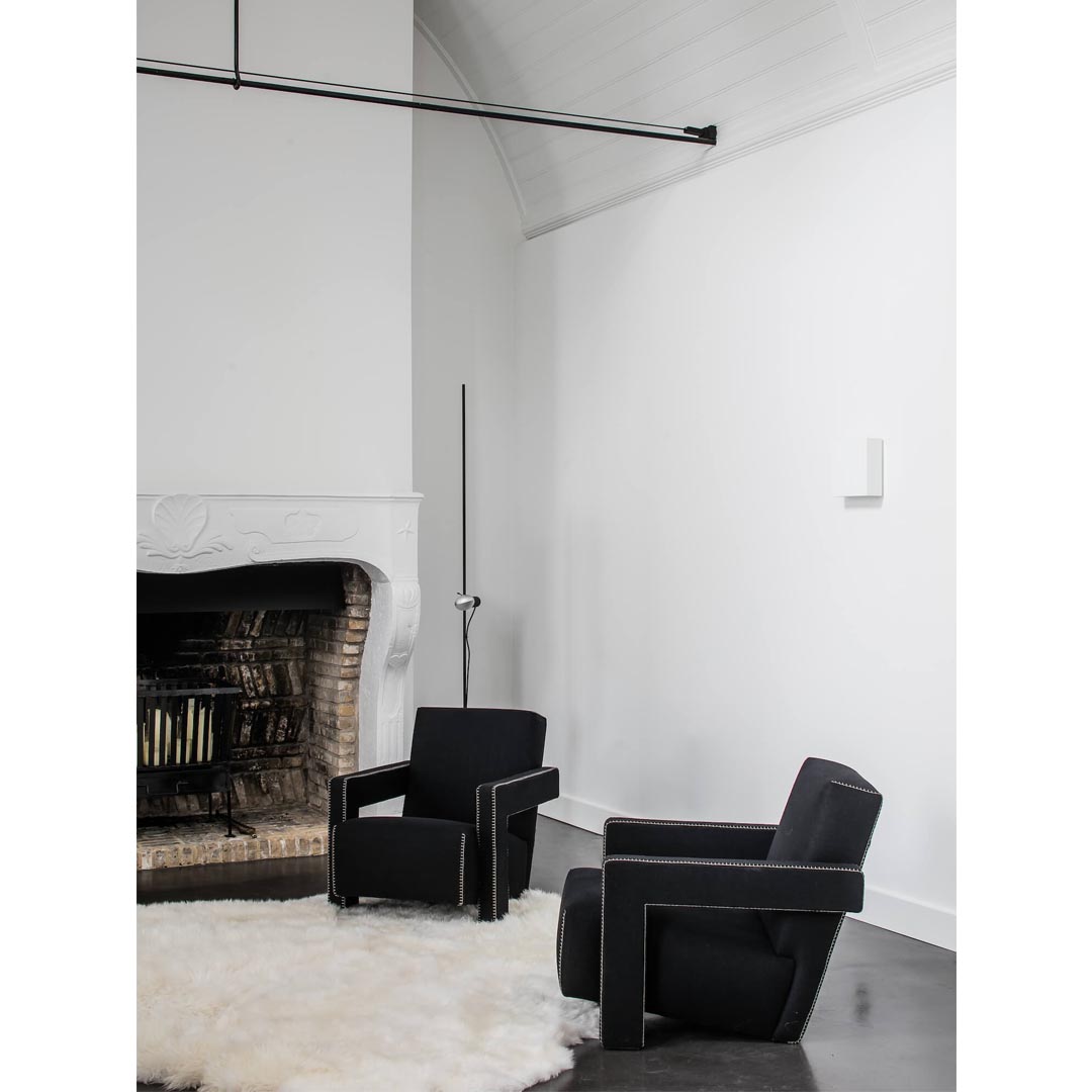Monochrome House by Studio Niels
