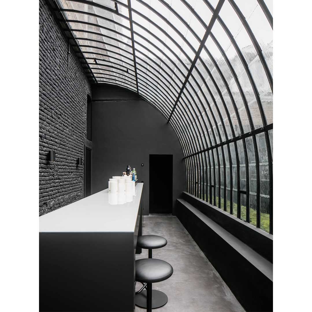 Monochrome House by Studio Niels