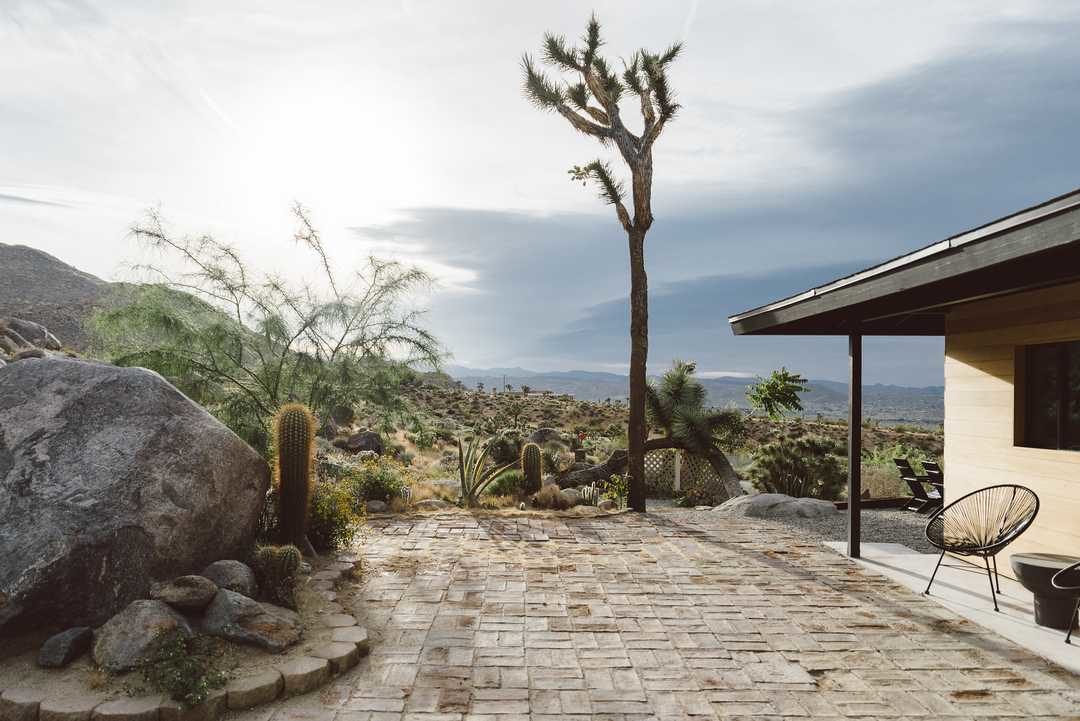 Villa Kuro, A Serene and Minimal Hideaway