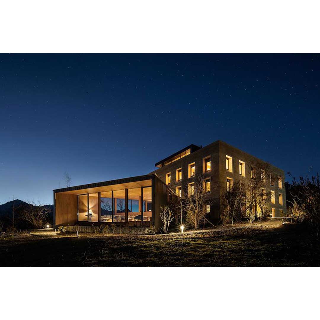 Sunyata Hotel Meili in Yunnan, China by Zhaoyang Architects