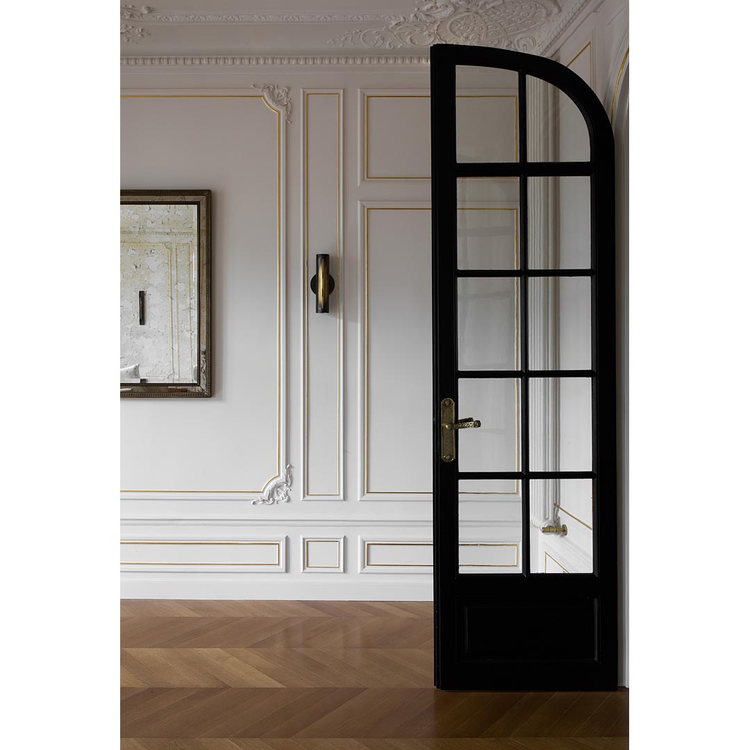 Christina Cole's renovation in a Parisian penthouse