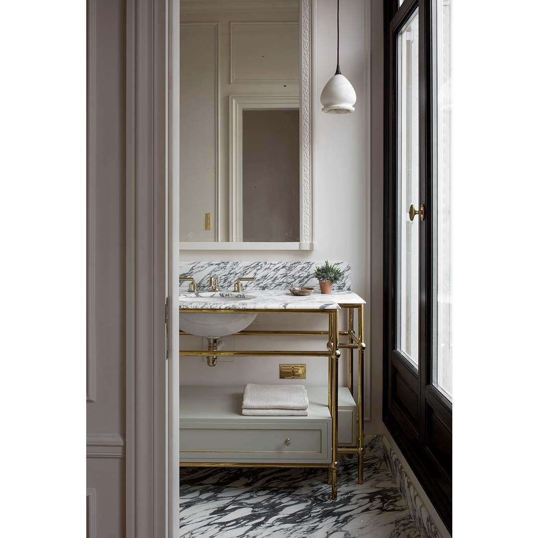 Christina Cole's renovation in a Parisian penthouse