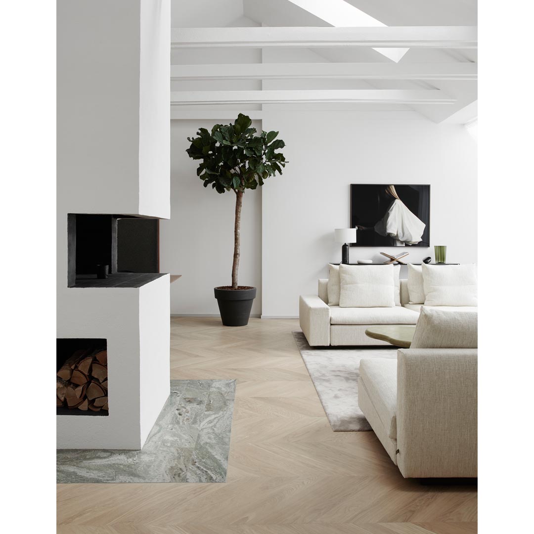 Apartment L8 by Claes Dalen