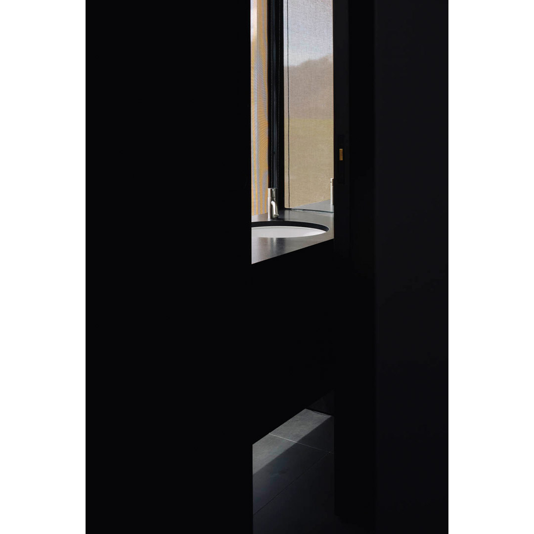 Alpine Terrace House by Fearon Hay Architects