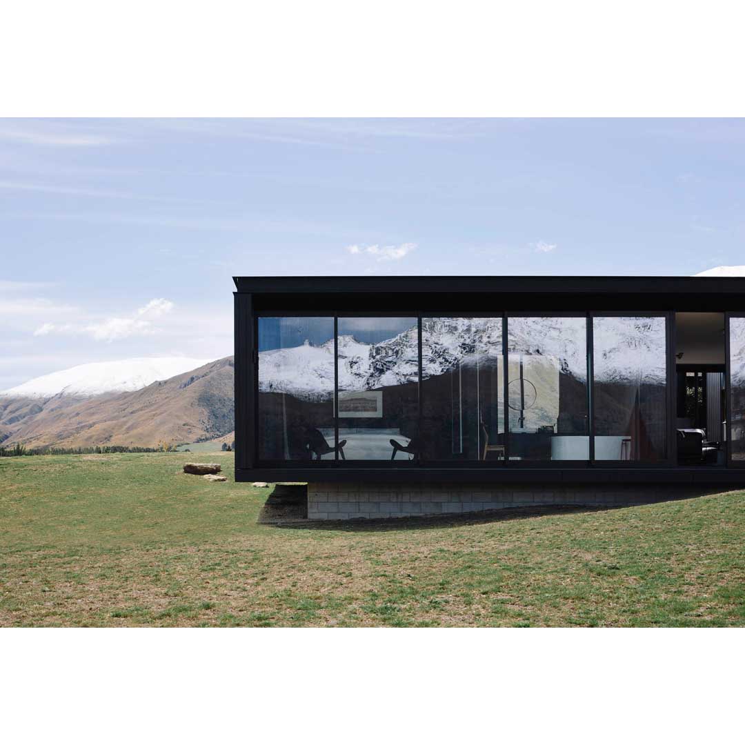 Alpine Terrace House by Fearon Hay Architects