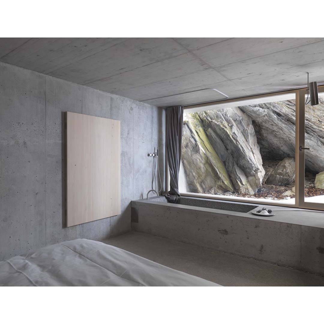 Concrete House by Nickisch Sano Walder Architects