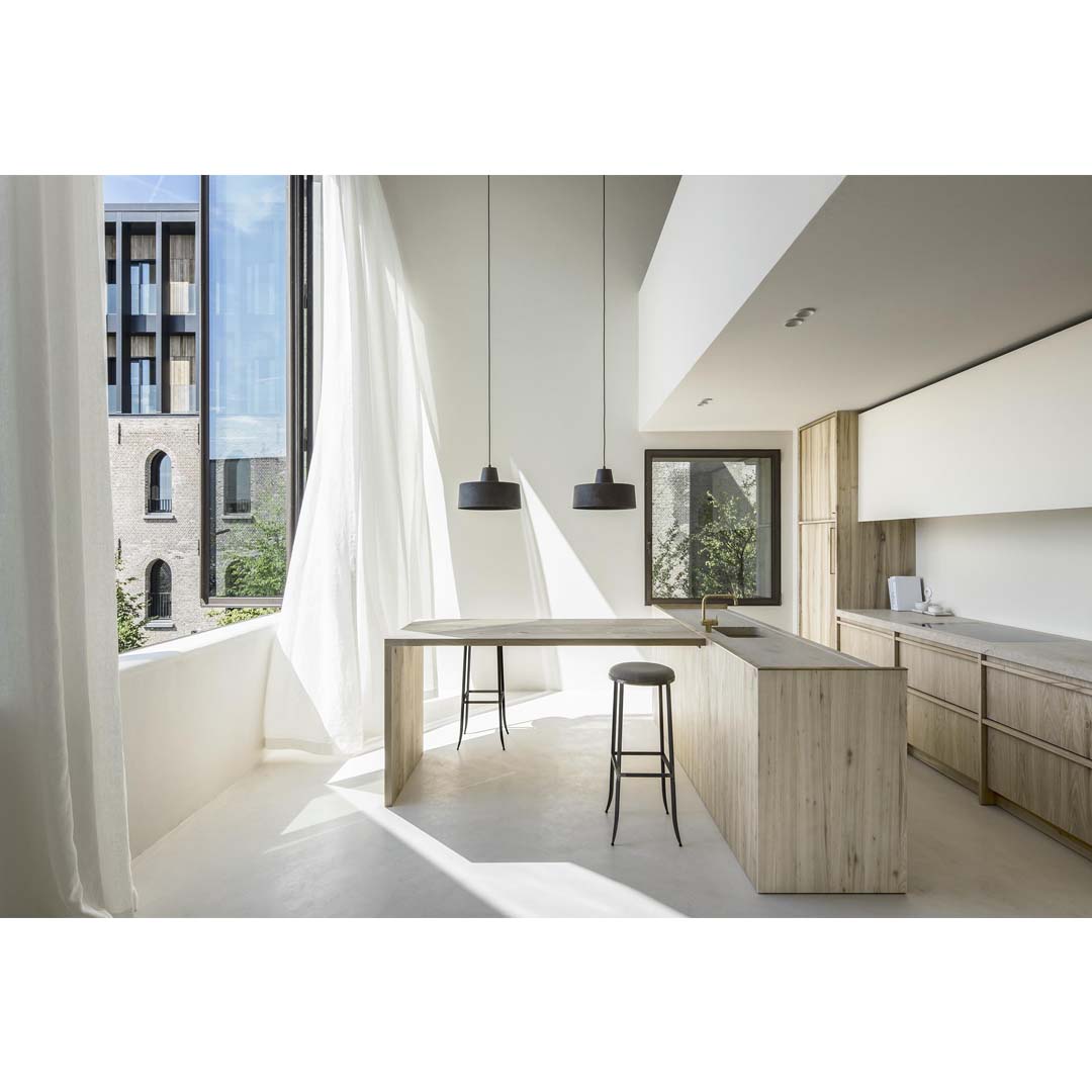 Cube apartment V-S by Arjaan De Feyter