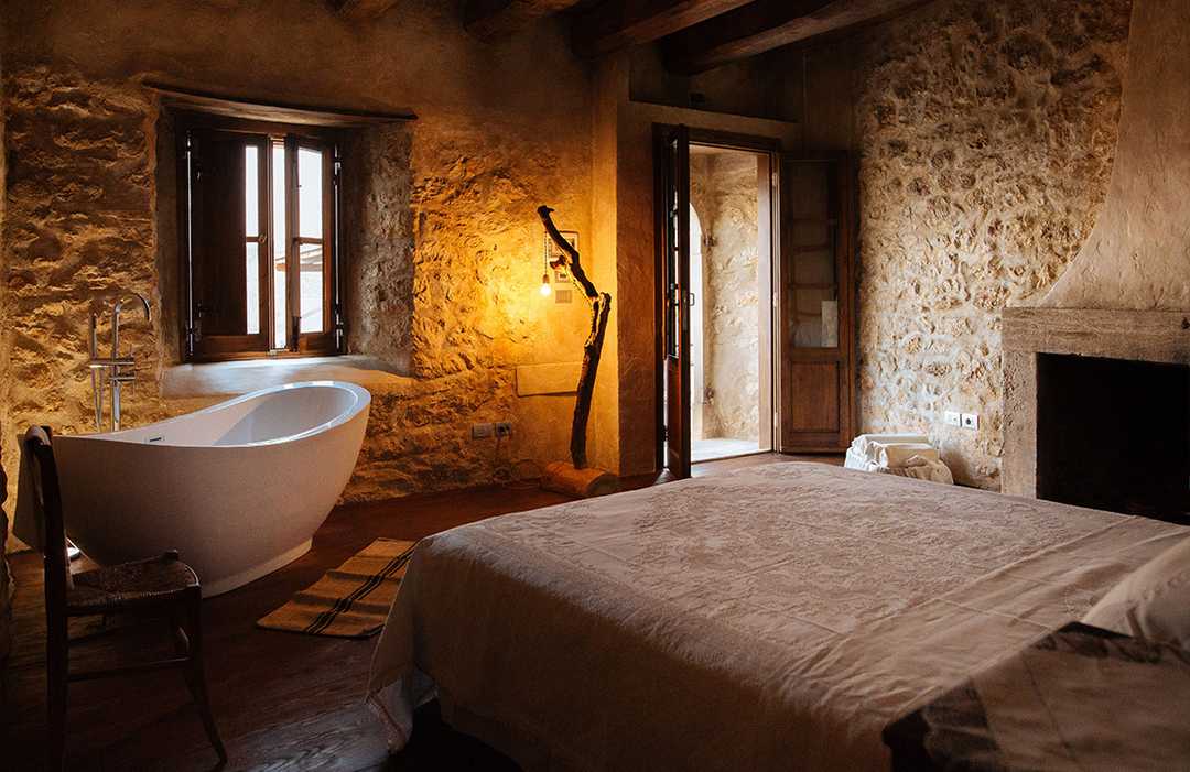 Hotel Charme in Perillis , Italy