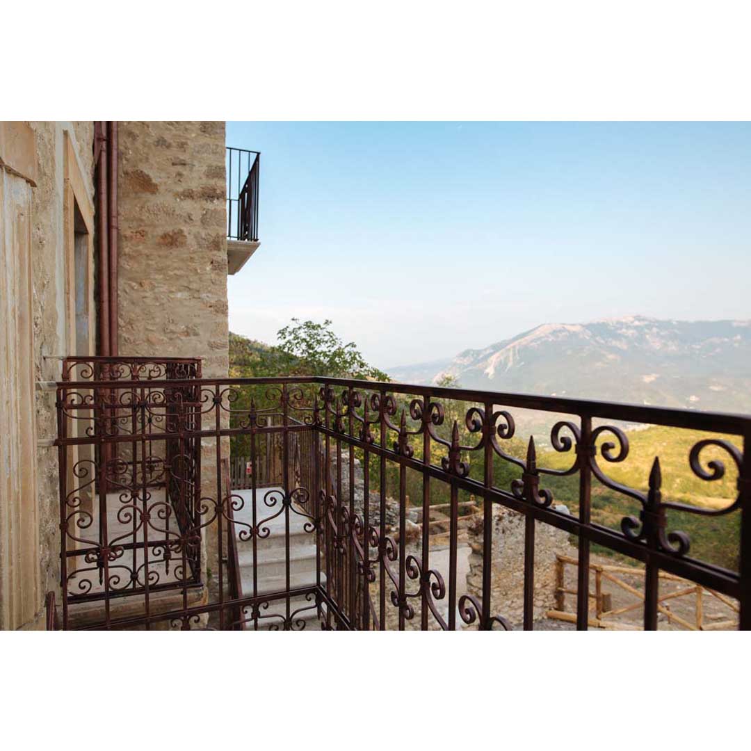 Hotel Charme in Perillis , Italy