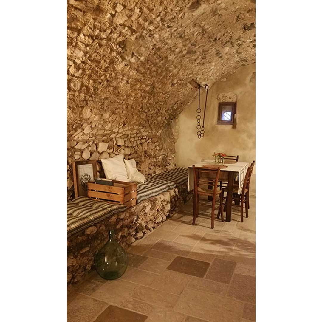 Hotel Charme in Perillis , Italy