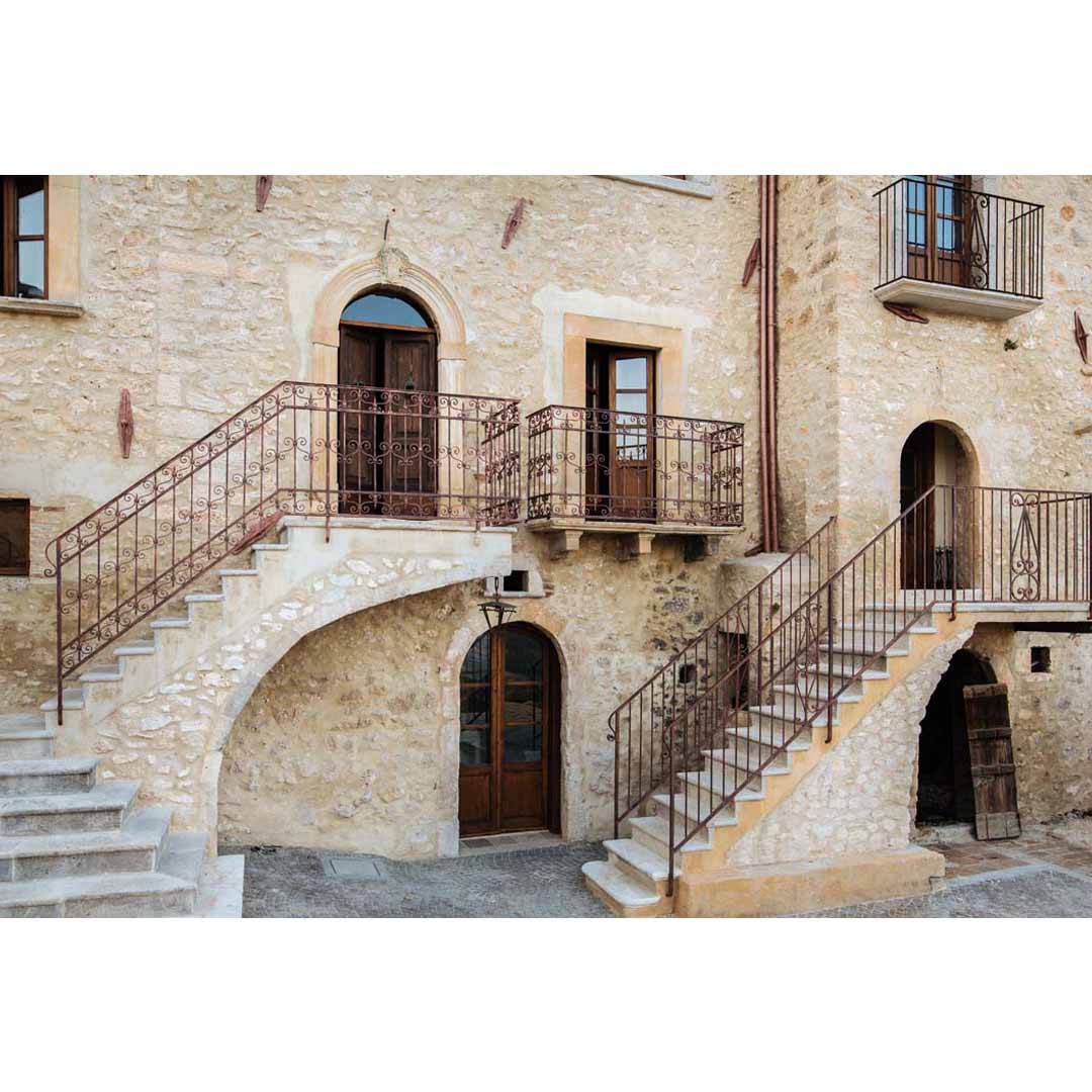 Hotel Charme in Perillis , Italy