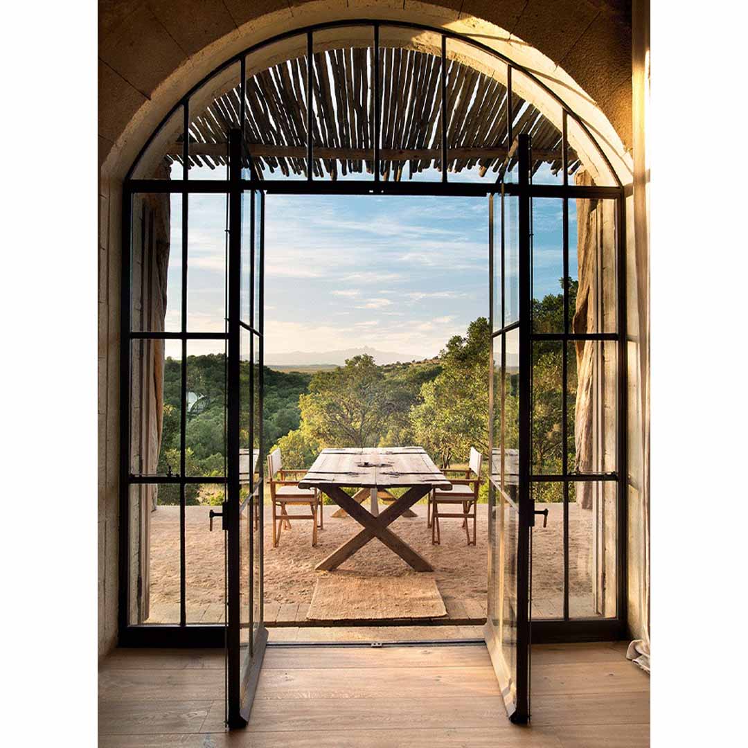 ARIJIJU, a luxury retreat in Kenya, by Nicholas Plewman