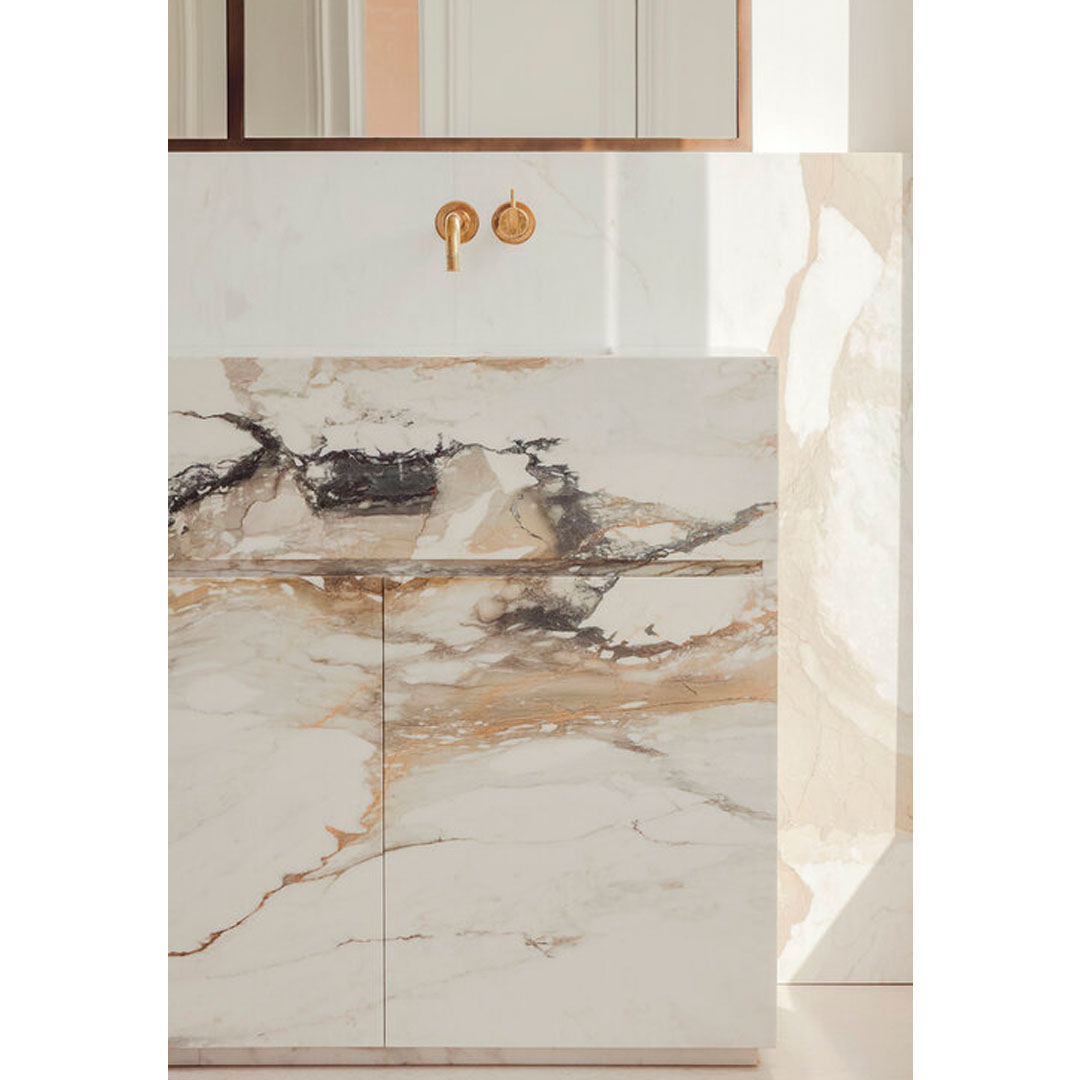 Mandel apartment by Jaune