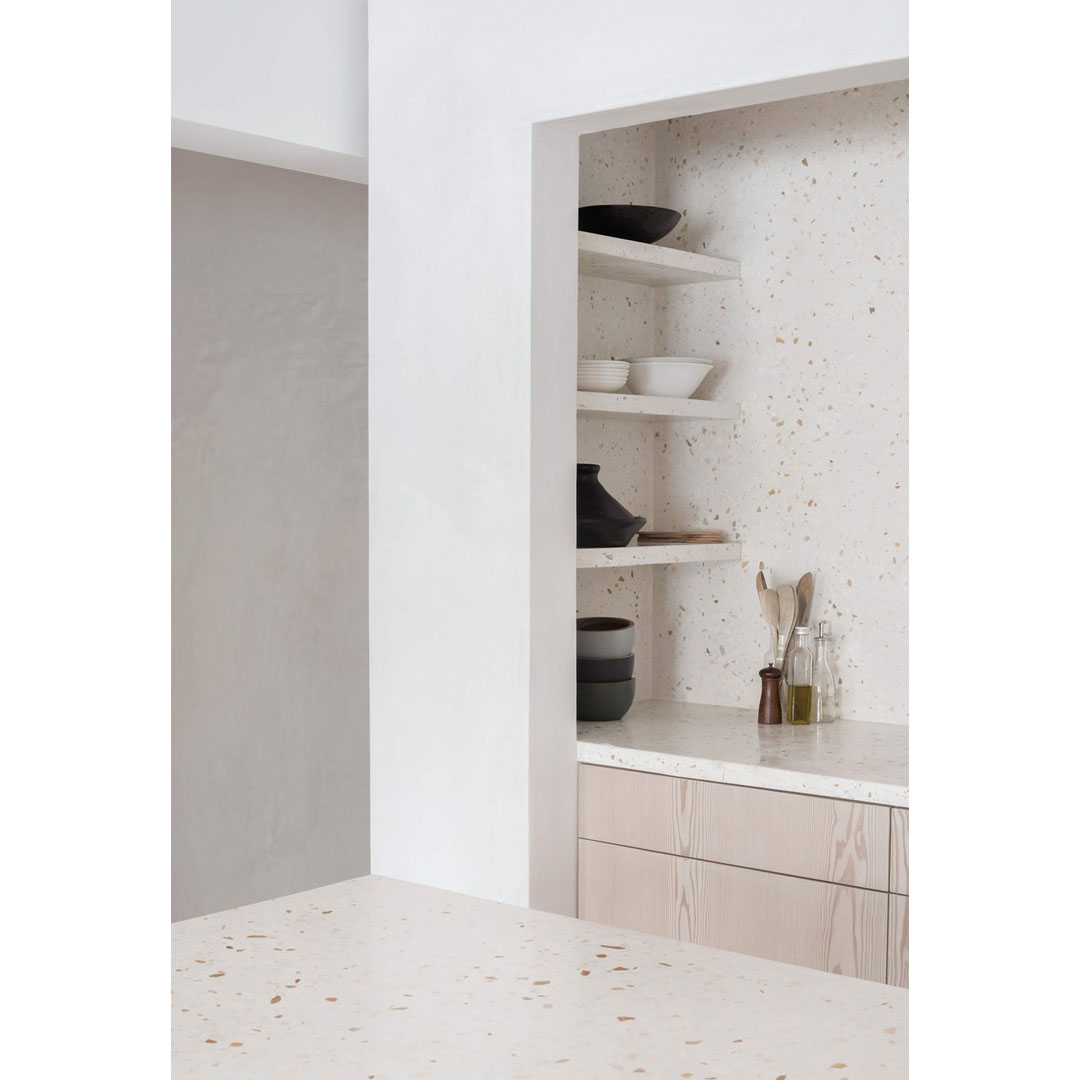 Loreken Apartment by Baeten Hylebos Architecten
