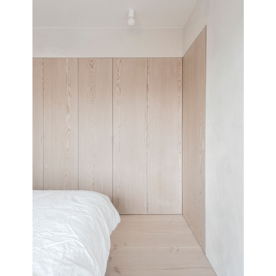 Loreken Apartment by Baeten Hylebos Architecten