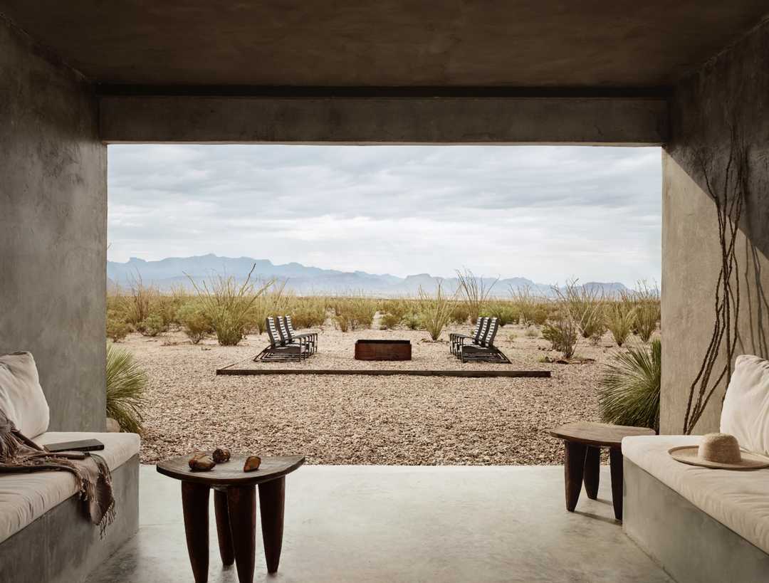 Willow House in Far West Texas
