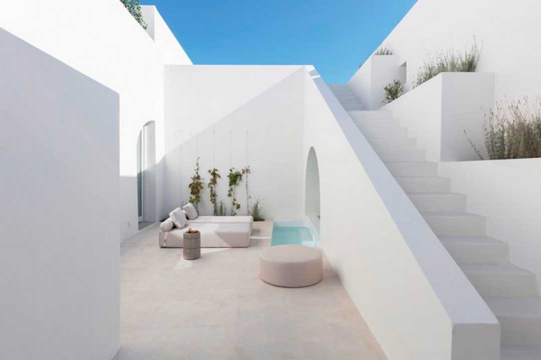Two Holiday Residences in Fira by Kapsimalis Architects