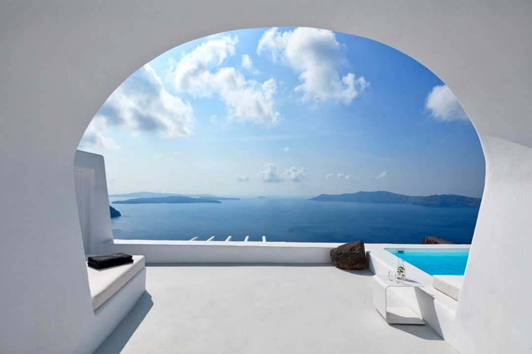 Villa Charissa in Santorini by Elly Alexiou
