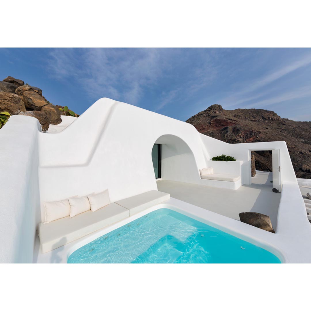 Villa Charissa in Santorini by Elly Alexiou