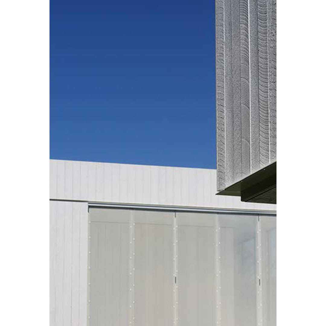City Beach House by Fearon Hay Architects
