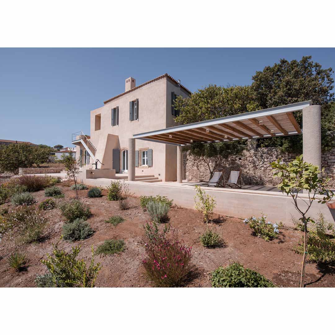Farmhouse AR in Kythira Island by RCTECH