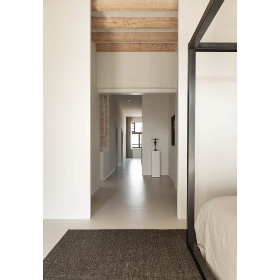 Estate Villa by Studio Namo