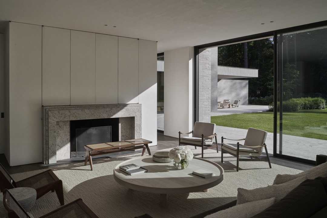 OV House by Nicolas Schuybroek