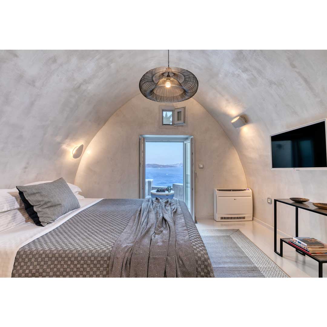 “The Marble Sun” villa in Oia, Santorini by Lime Deco