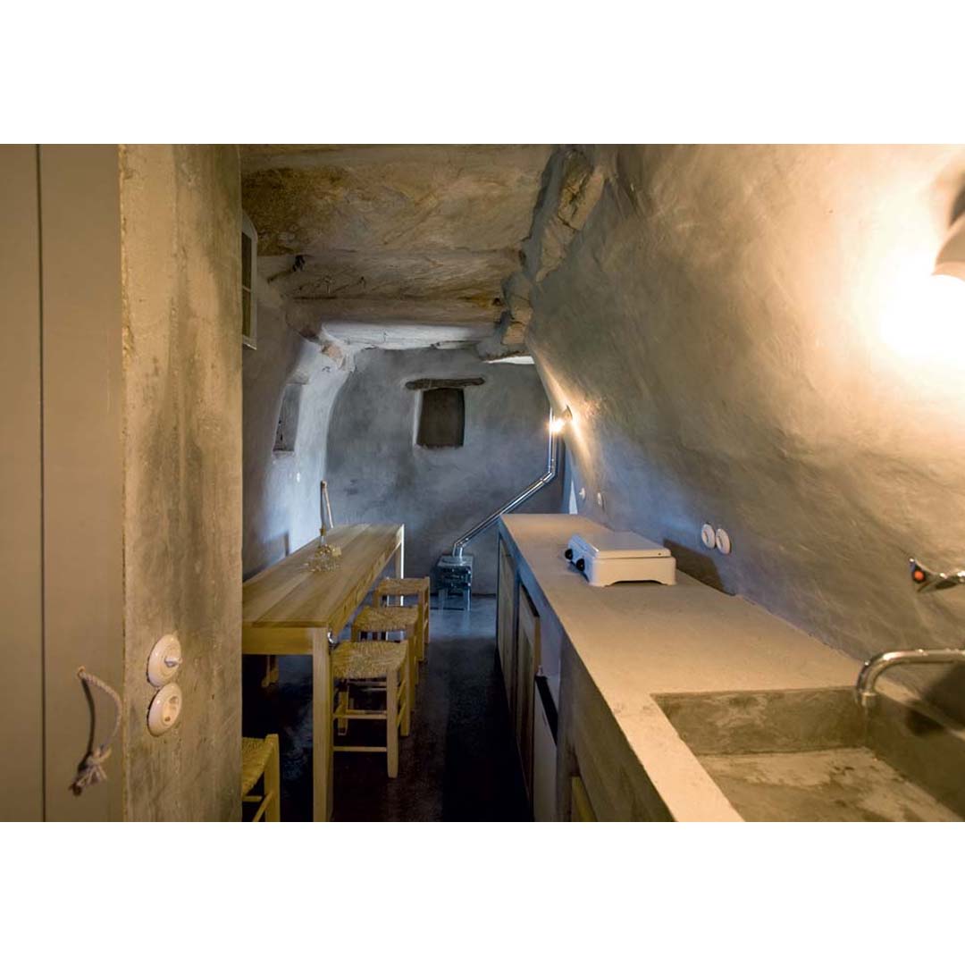 Vacation House in Tinos Island by Ioannis Exarchou