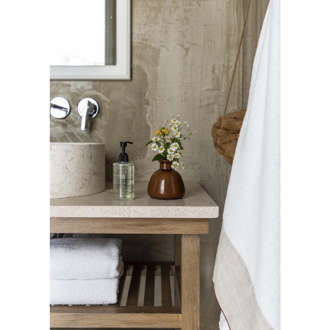 Amani Earthy Living Villas by Interior Design Laboratorium