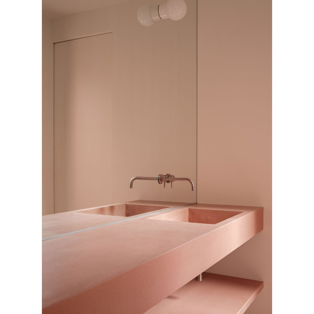 Lover’s House in Mallorca by ISLA Architects