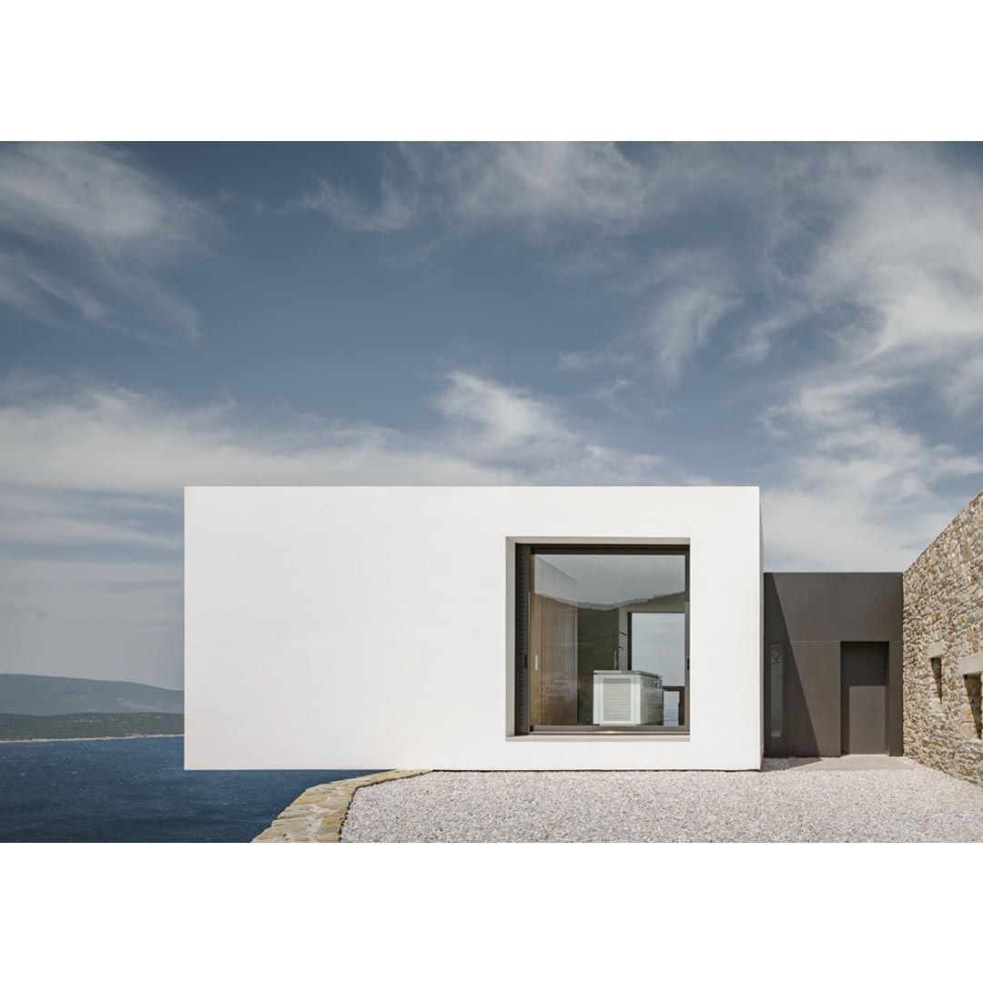 Marmari House by Gkotsis Serafimidou Architects