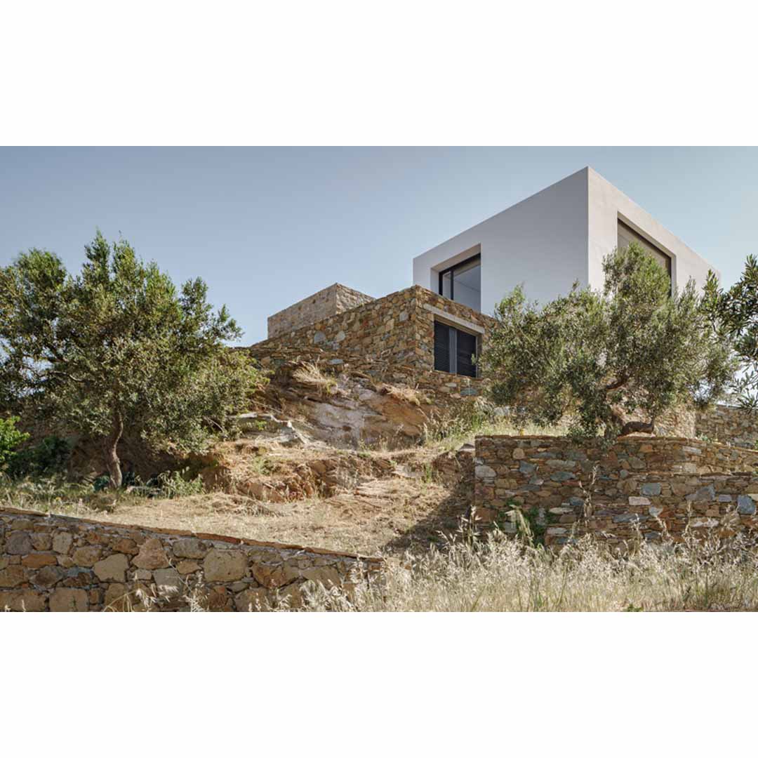 Marmari House by Gkotsis Serafimidou Architects