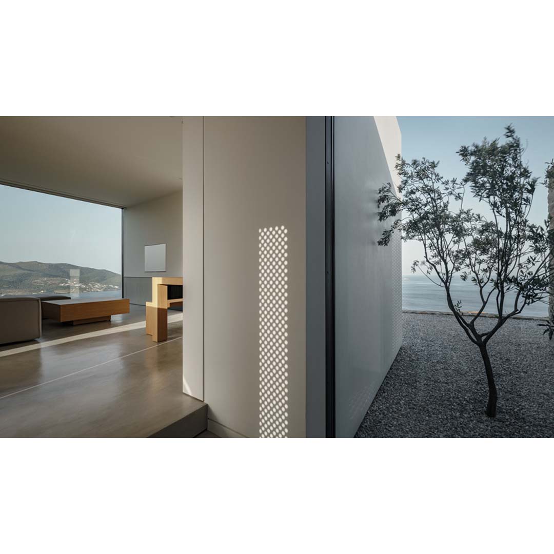 Marmari House by Gkotsis Serafimidou Architects