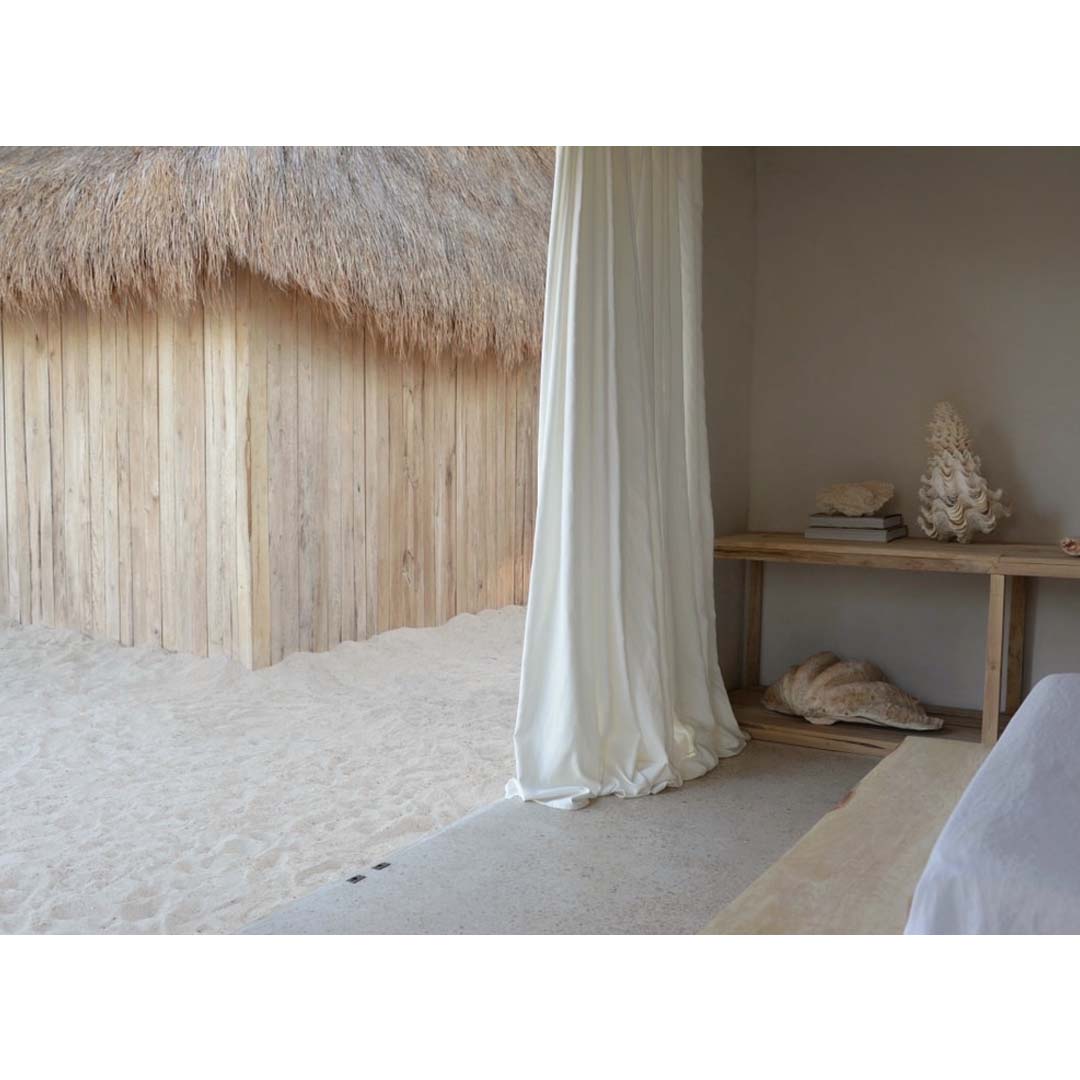 Resort Unna by Vianca Soleil