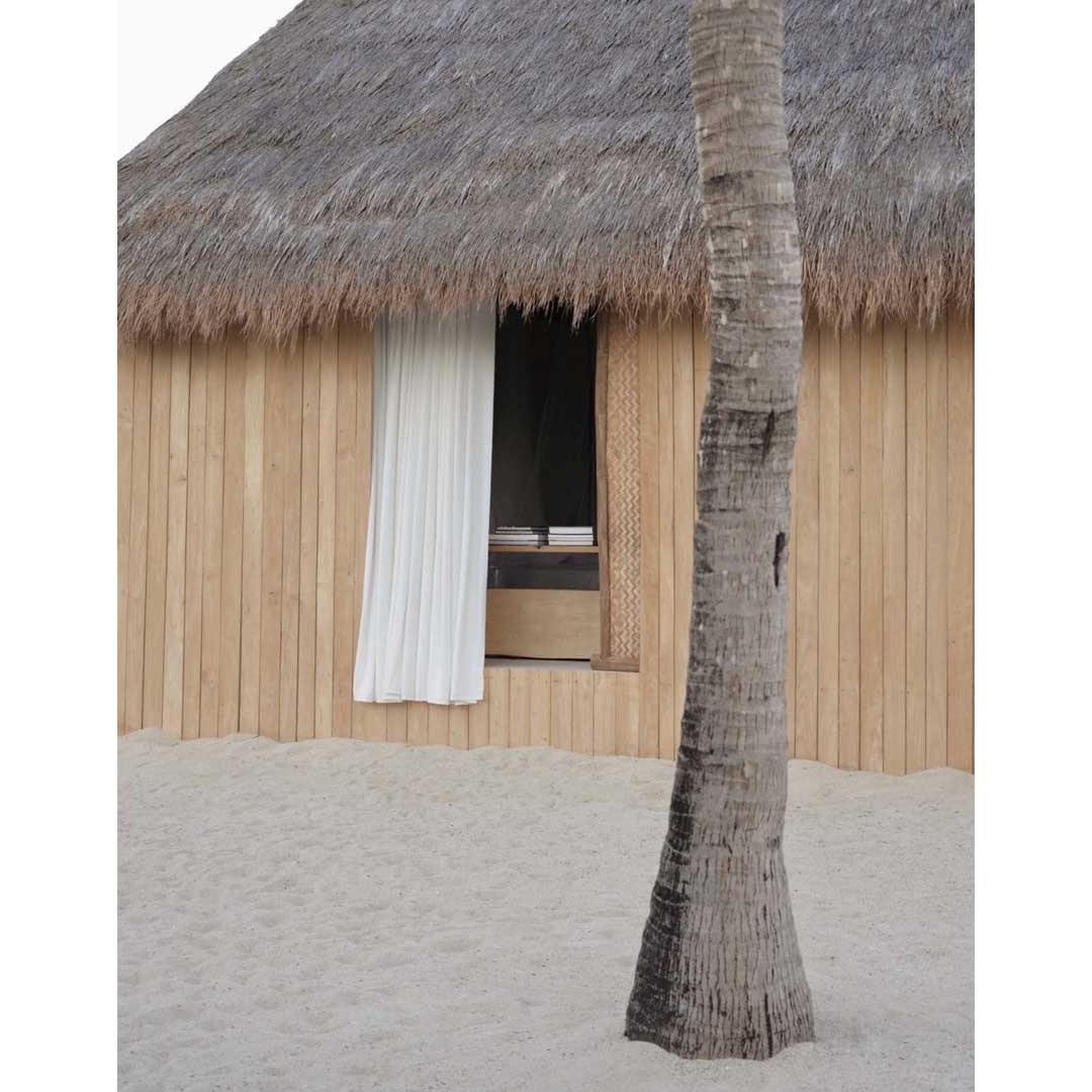 Resort Unna by Vianca Soleil